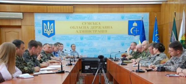 Киберберкут опубликовал фотографии западных военных инструкторов на Украине